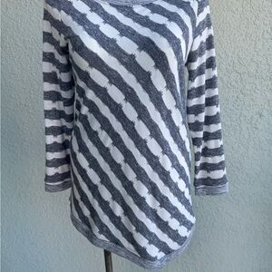 Weekends by Chico’s L longline diagonal stripe long sleeve top asymmetrical hem